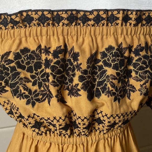 Spell & the Gypsy Collective Venus Off-Shoulder Dress Size XS - Picture 9 of 11